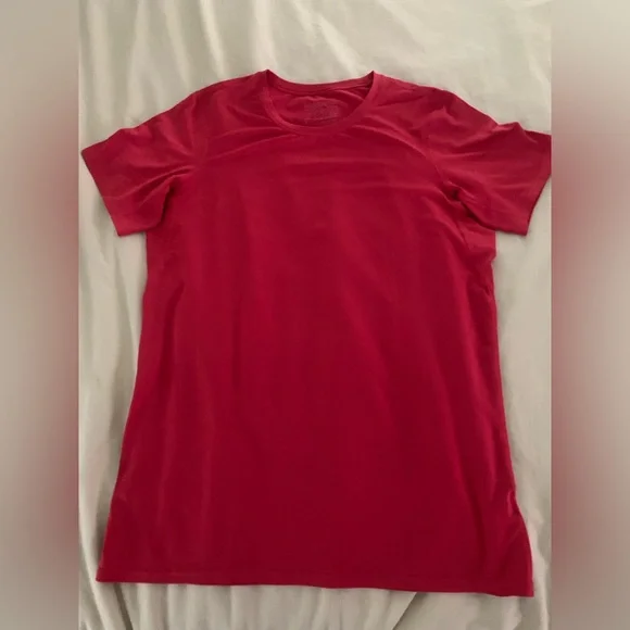 Nwot Patagonia tshirt. New. Never used - Picture 2 of 6